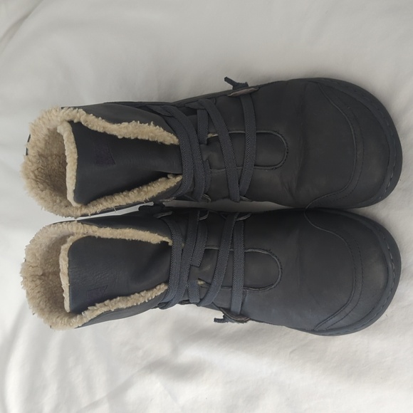 Camper Peu Cami Women's Gray Shearling /Fleece Lined Leather Ankle Boots - Picture 2 of 9
